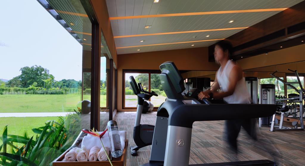 Wanakarn Beach Resort & Spa Панг Нга Екстериор снимка