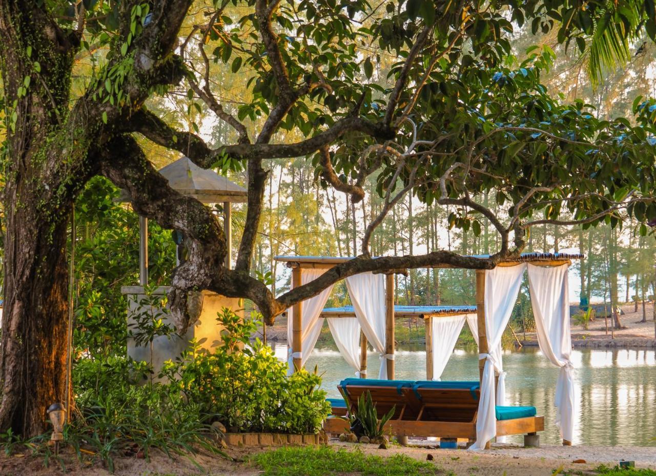 Wanakarn Beach Resort & Spa Панг Нга Екстериор снимка