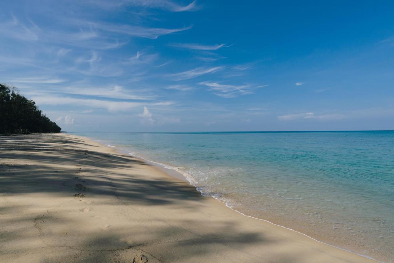 Wanakarn Beach Resort & Spa Панг Нга Екстериор снимка